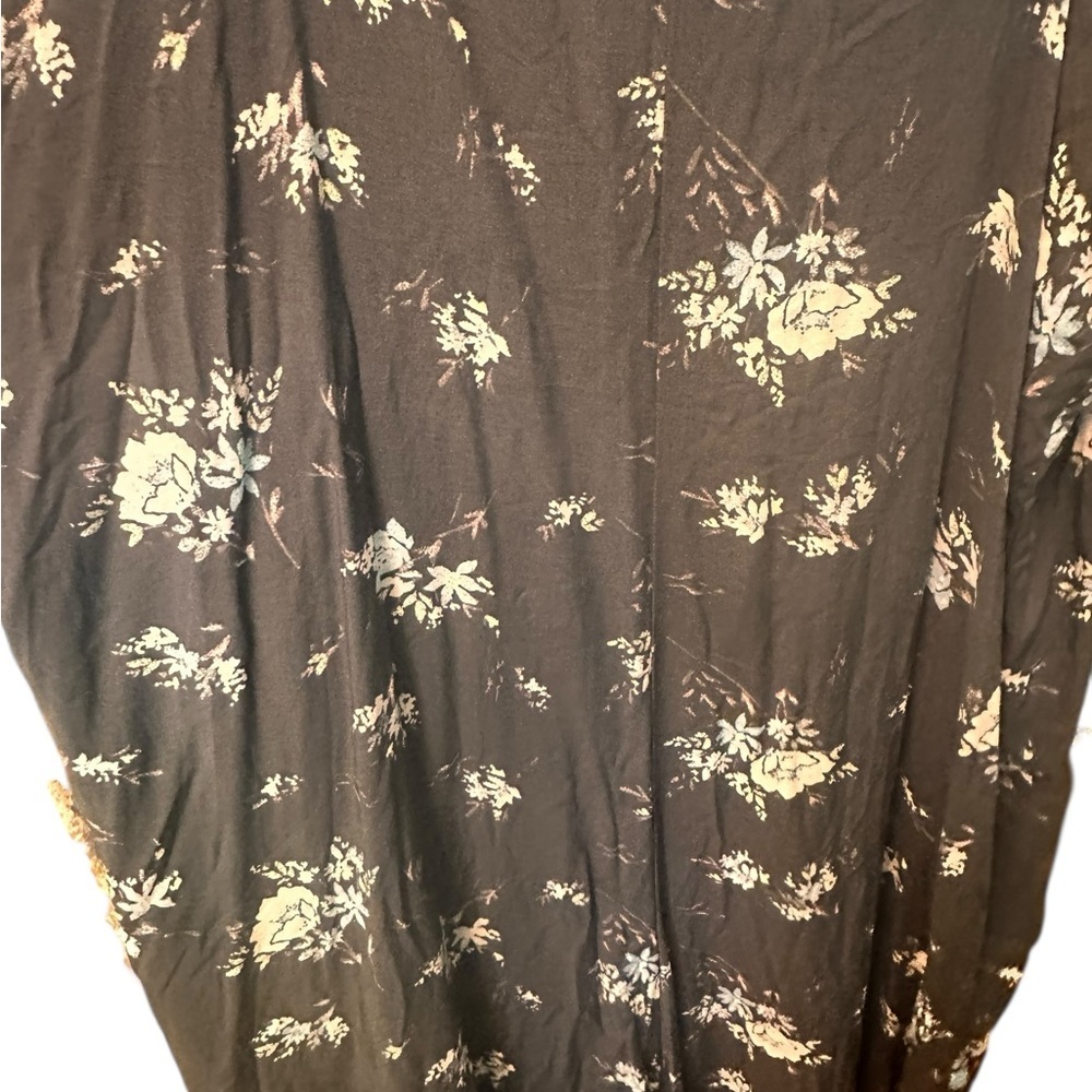 NWT Floral Jumpsuit - Picture 6 of 6